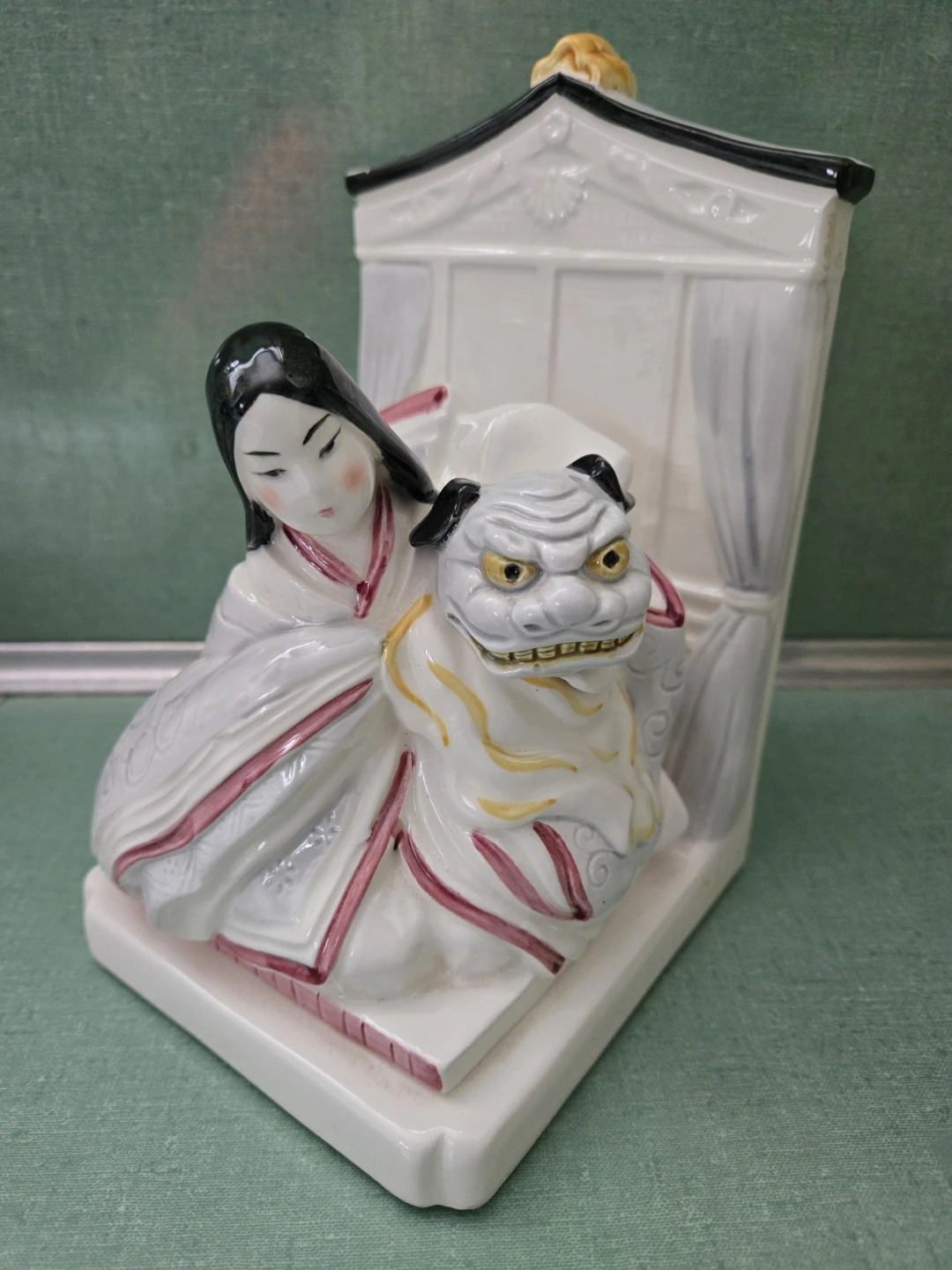 Vintage Set of Tastesetter Sigma Asian Bookends - photo 4