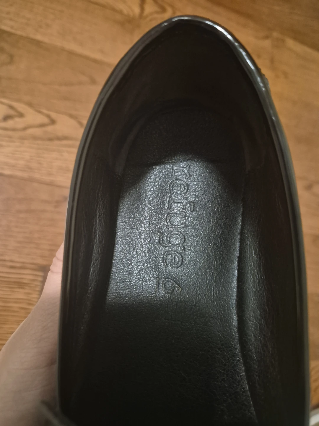 Refuge Black Patent Loafers - photo 4