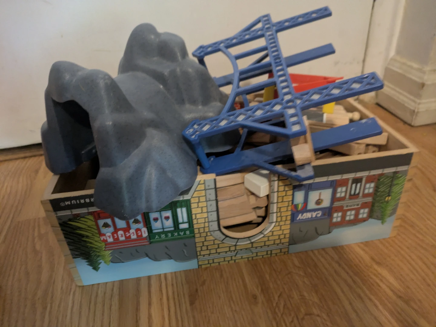 Trains, Lego, button nail, puzzle, doll house - photo 2