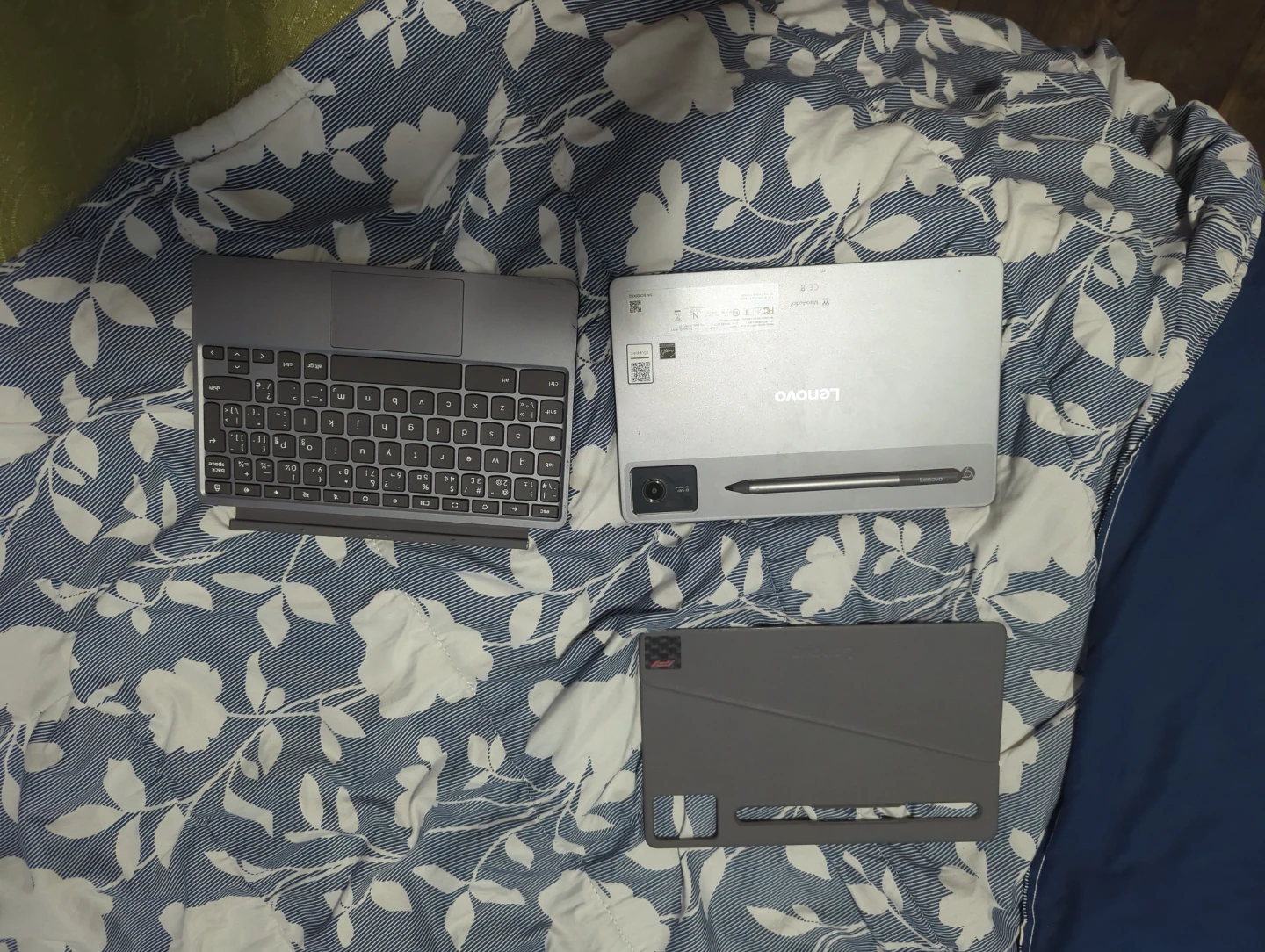 Lenovo Tab P11 with Keyboard and Pen - photo 3