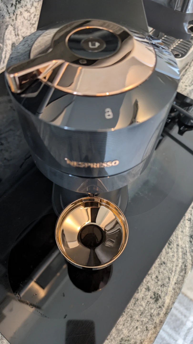 Nespresso Coffee Machine - Limited Edition Black & Rose Gold - photo 2