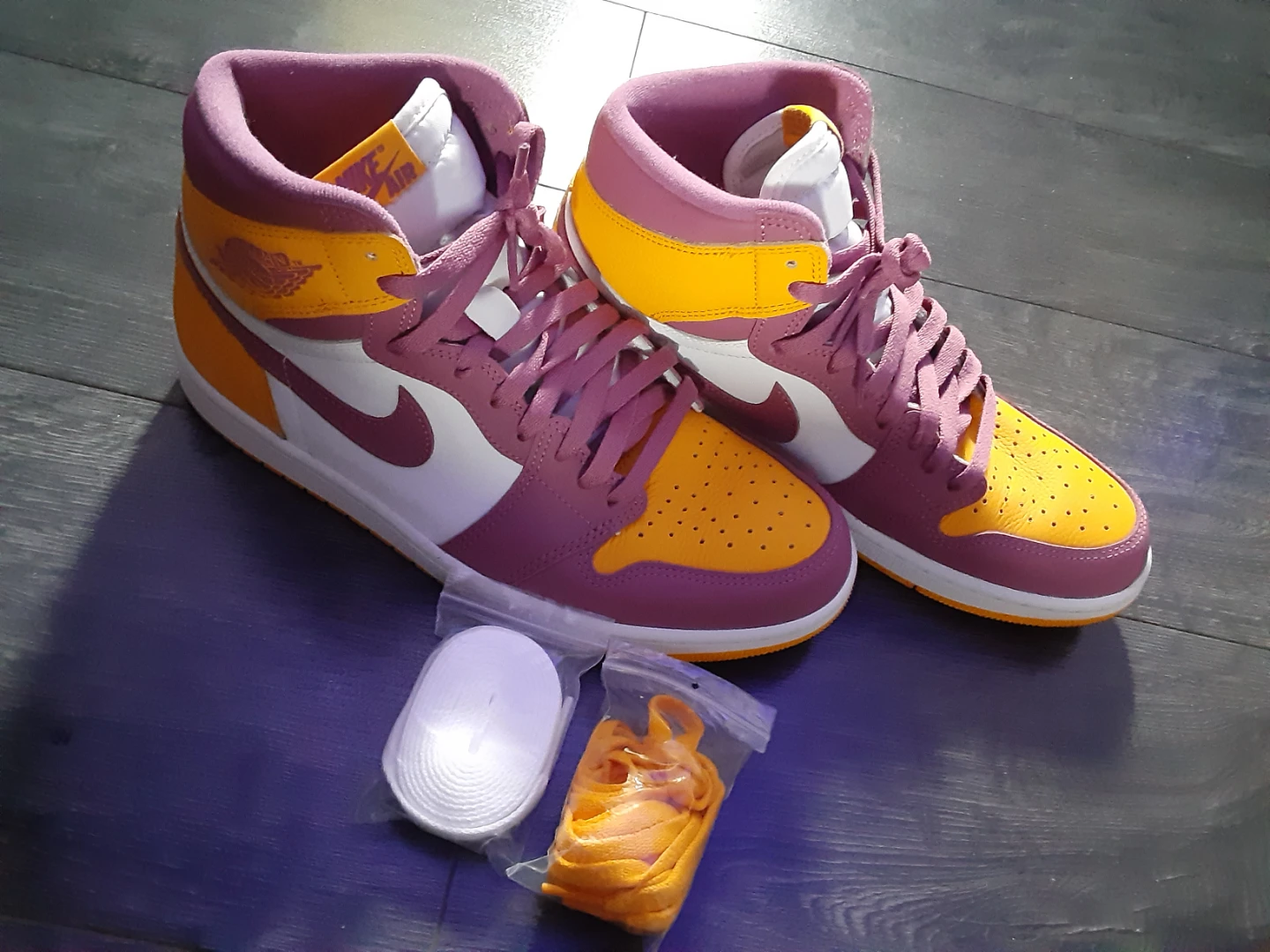 Jordan 1 Brotherhood Sneakers - photo 2