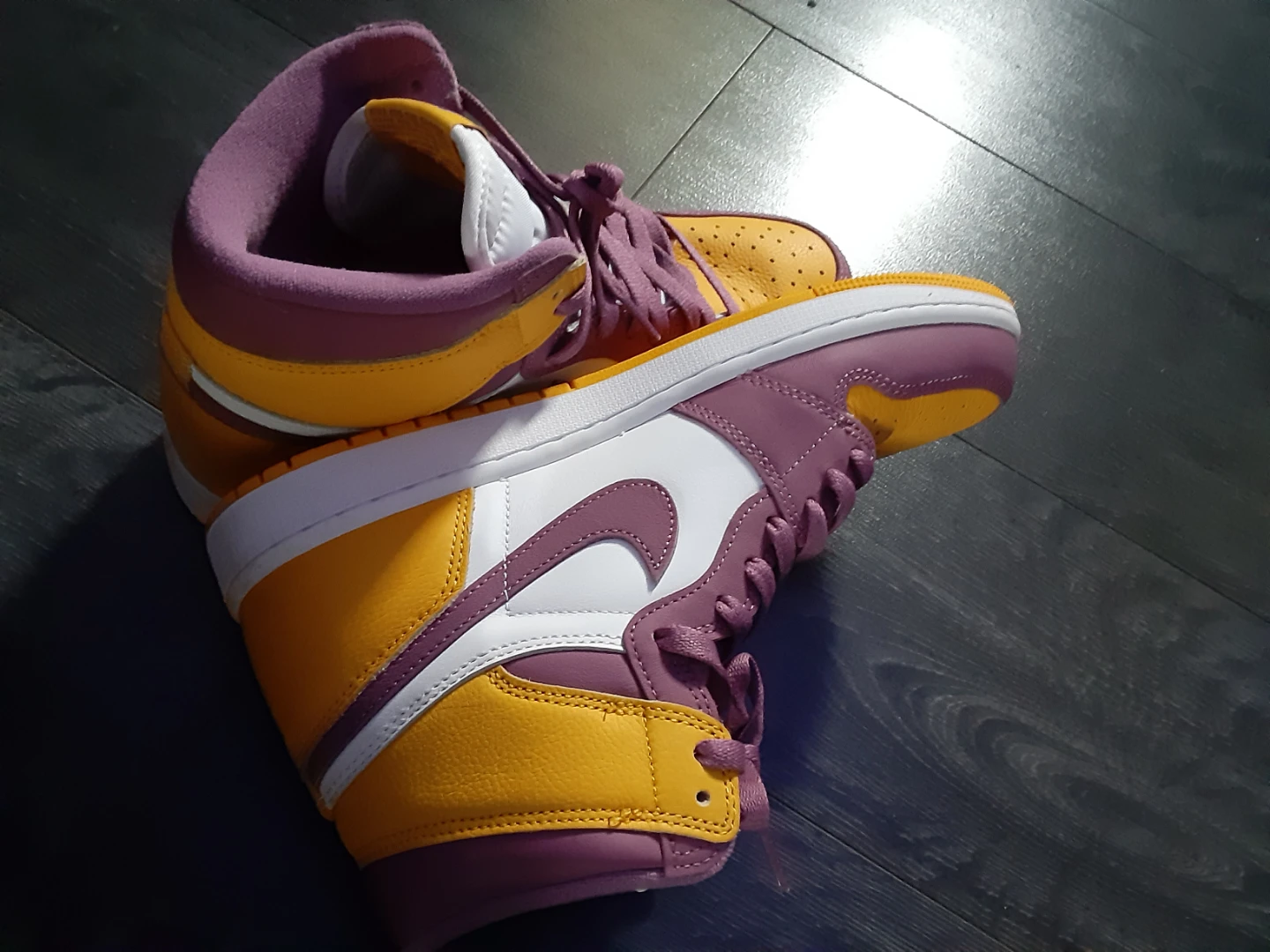 Jordan 1 Brotherhood Sneakers - photo 3