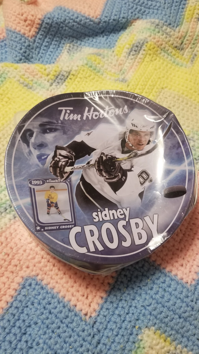 Sealed 2009 Tim Hortons Sidney Crosby Collectors Puzzle Tin