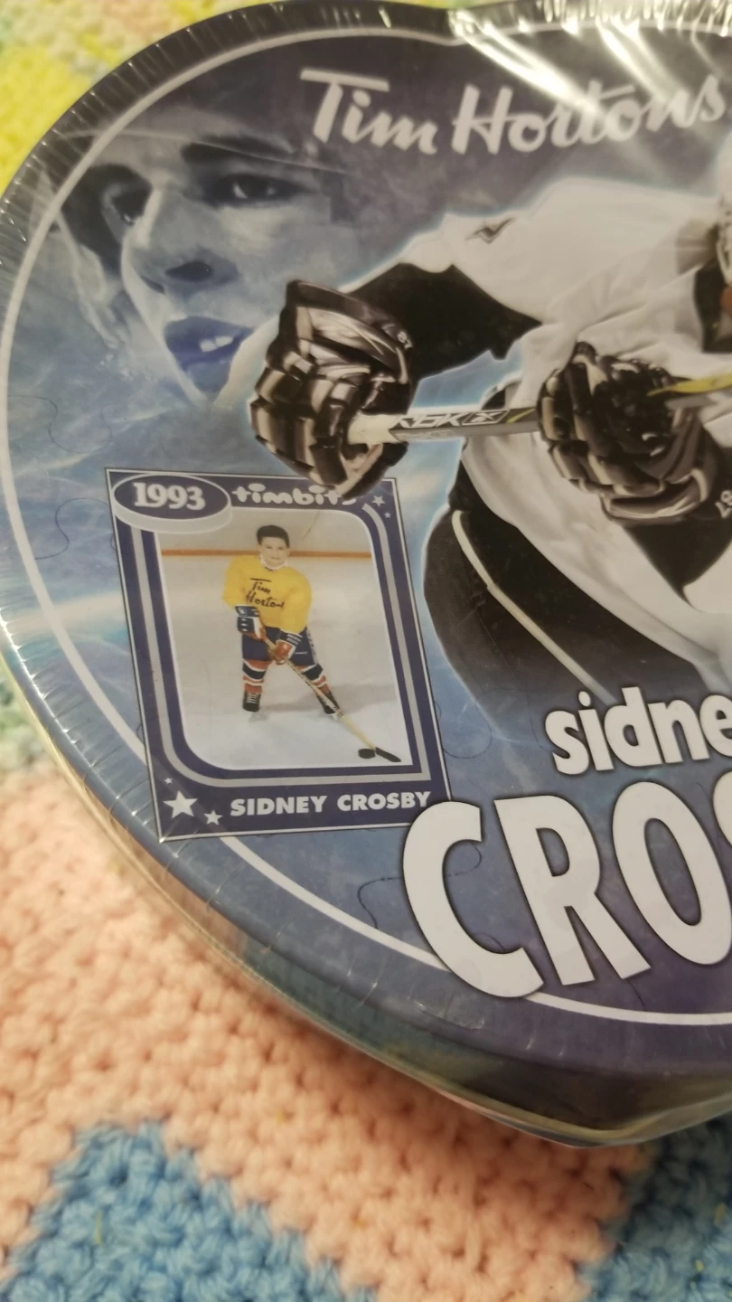 Sealed 2009 Tim Hortons Sidney Crosby Collectors Puzzle Tin - photo 2