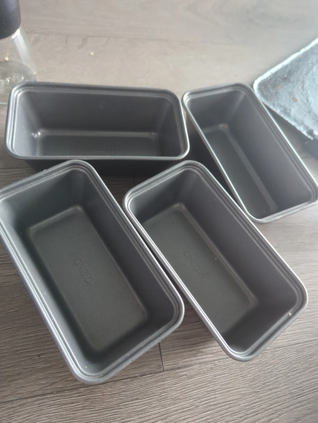ONIDA Mini Loaf Pans Set