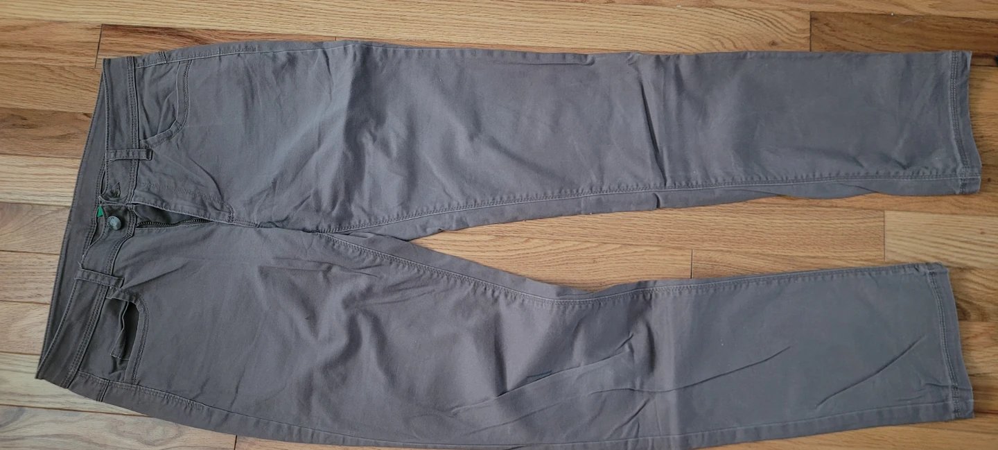 United Colors of Benetton Chinos Size 6 US
