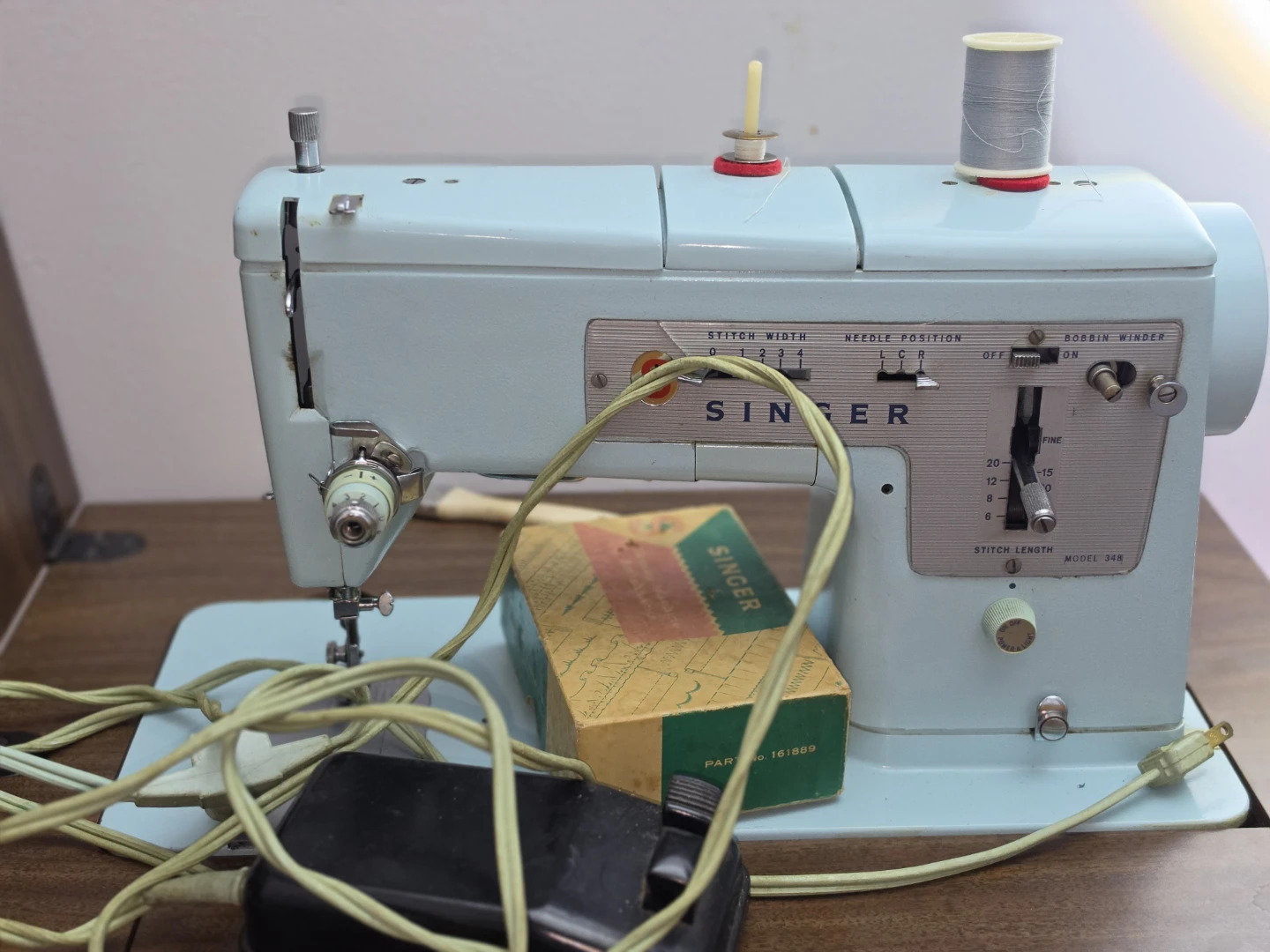 Sewing Machine with Table