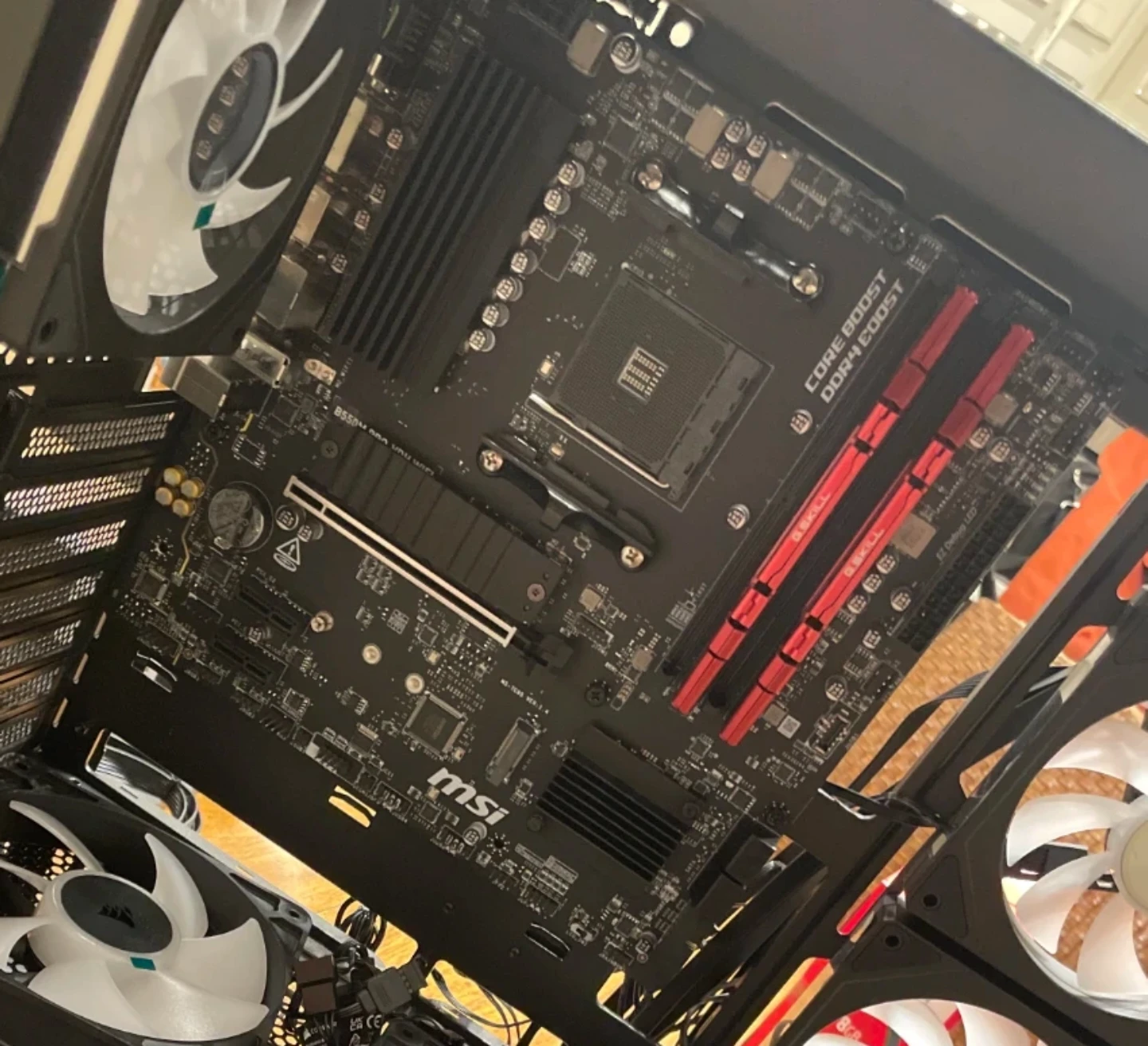 MSI B550M Pro-VDH Wifi - photo 3