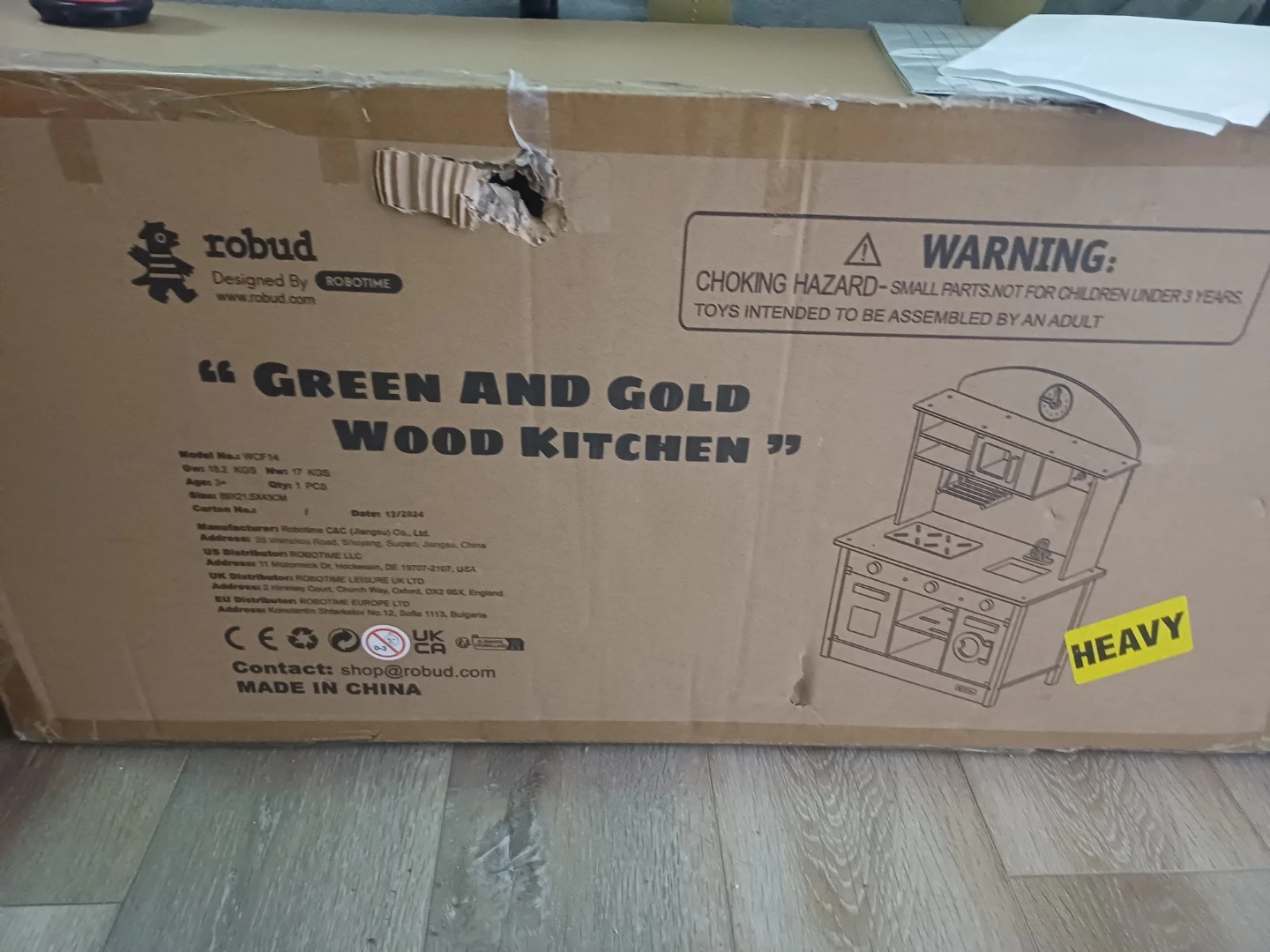 Robud Green and Gold Wood Kitchen - photo 2