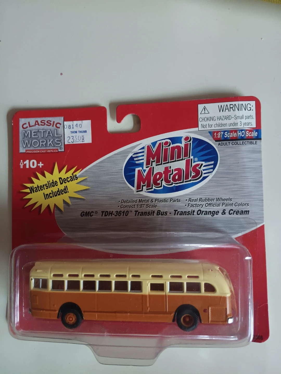 Classic Metal Works Mini Metals GMC Transit Bus 1:87 Scale