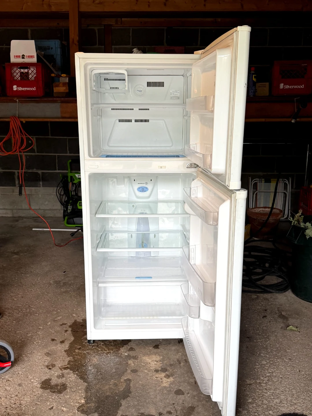 LG Top Freezer Refrigerator - photo 4