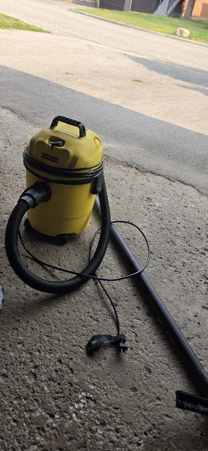 Karcher Wet/Dry Vacuum Cleaner