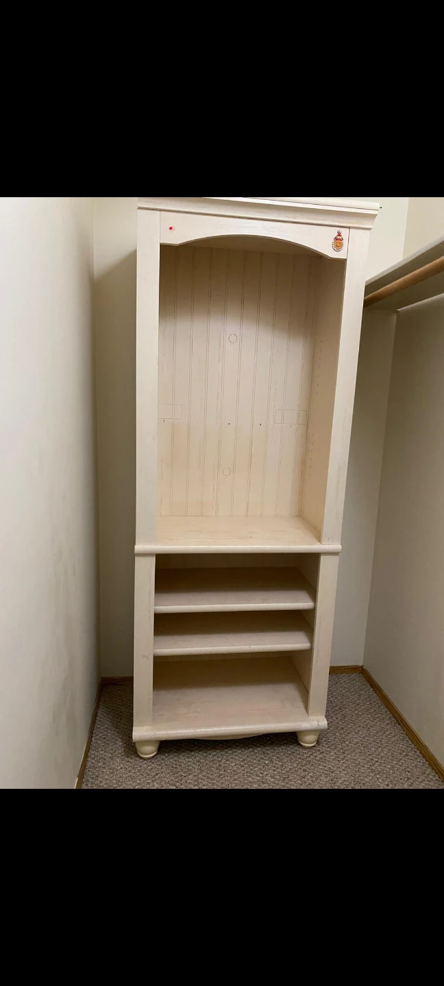 Soild wood bookshelf with shelves - photo 3