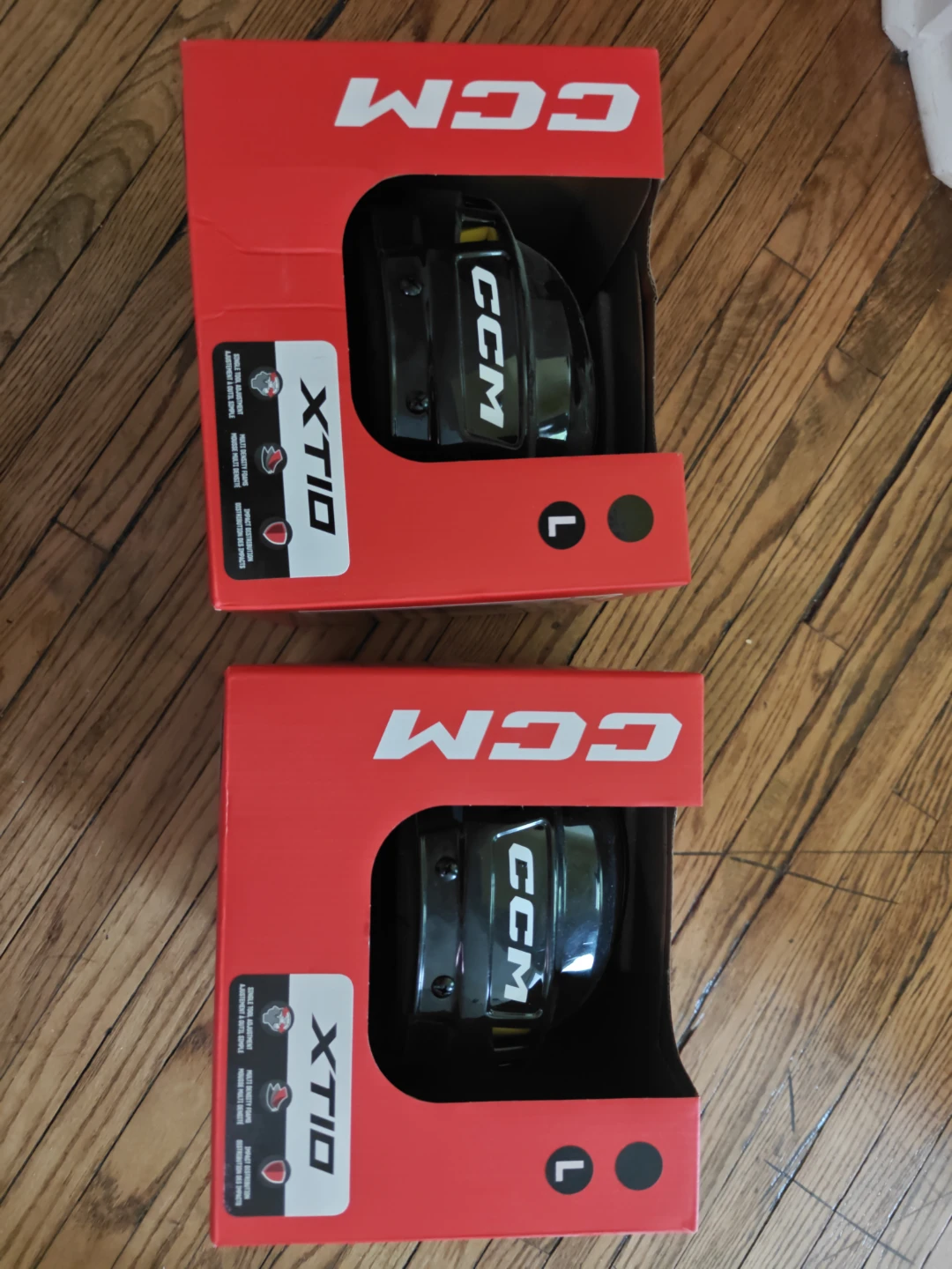 CCM XTIO Hockey Helmet - Size L