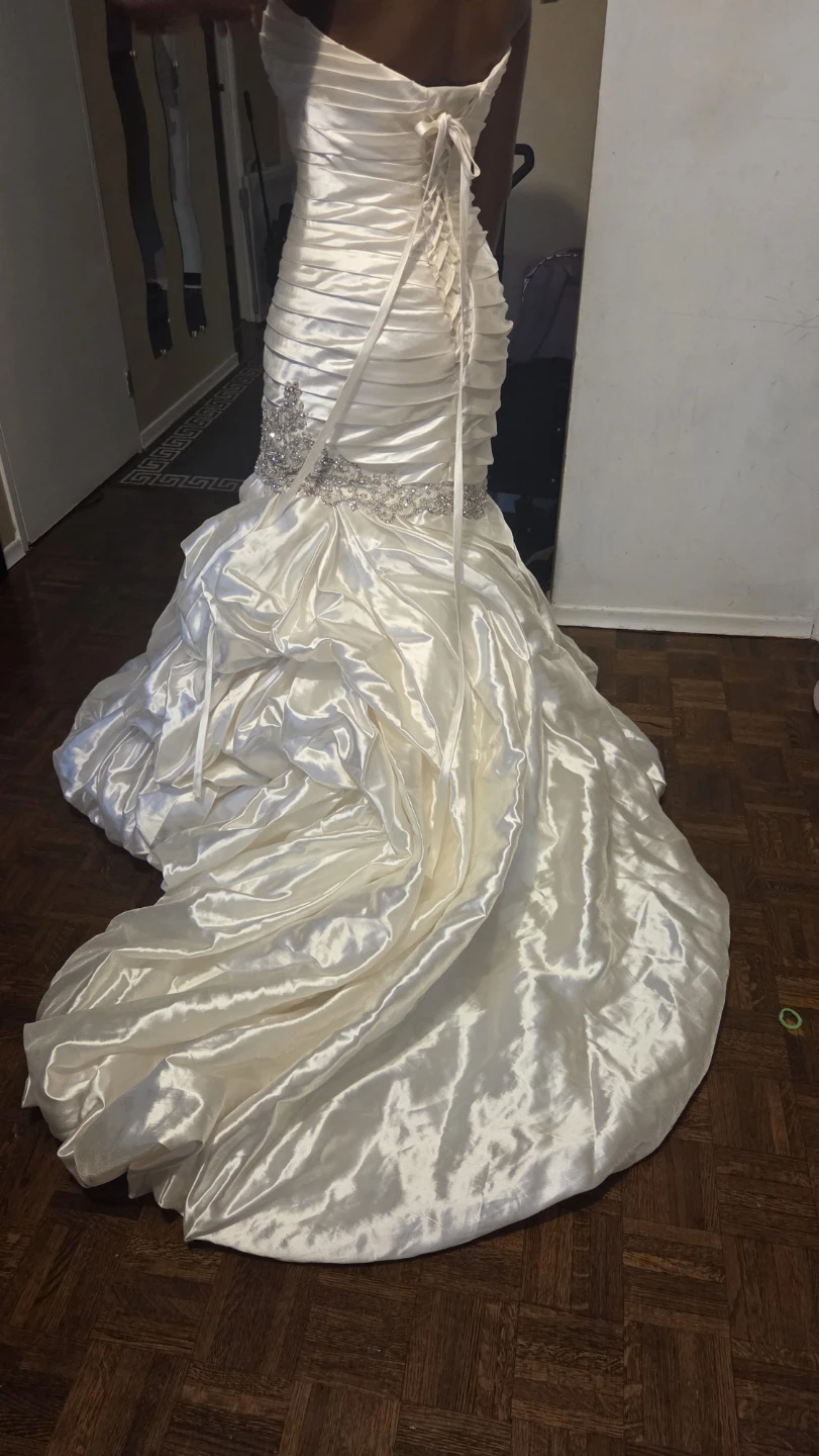 Strapless Mermaid Wedding Dress with Beaded Belt - photo 5