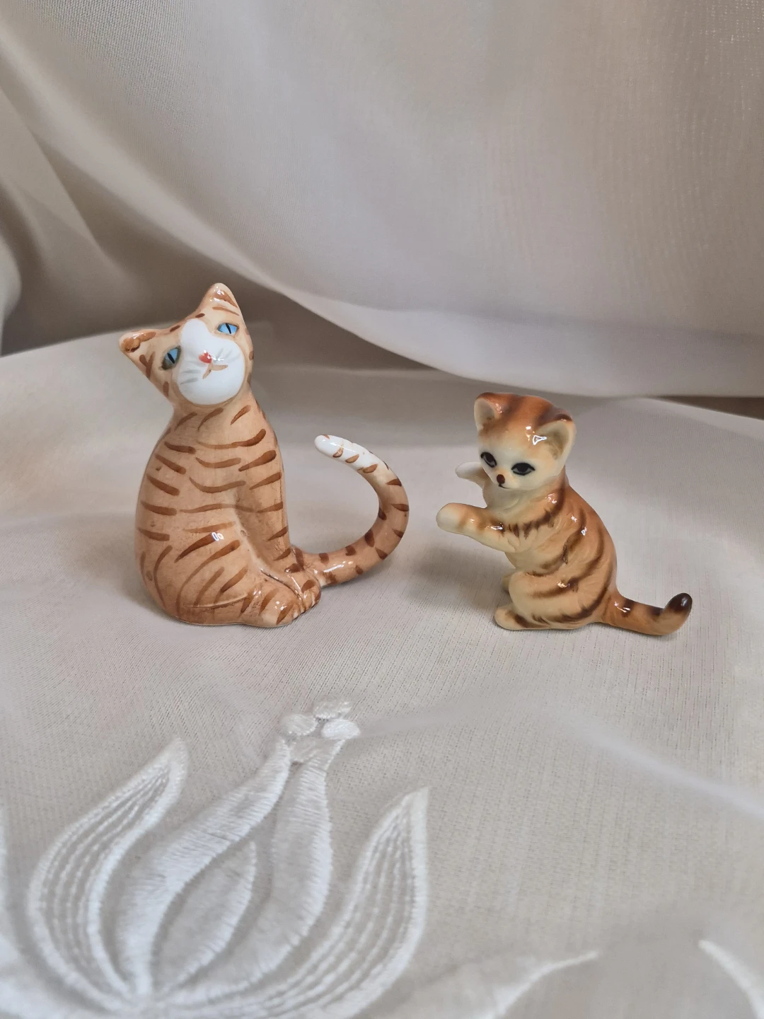 2 Oh So Cute Vintage Little Porcelain Cat - photo 2