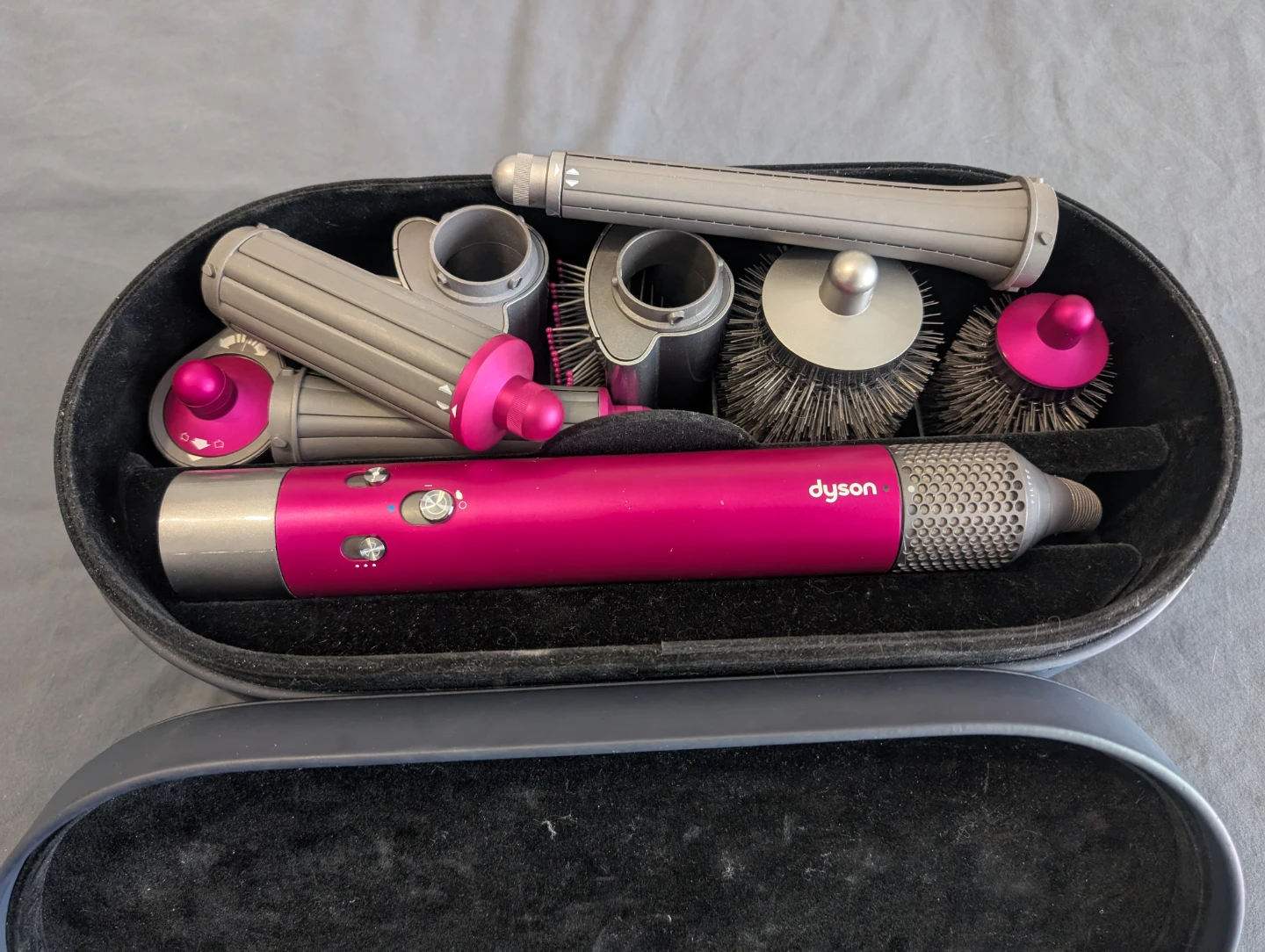 Dyson Airwrap kit + 2 BONUS Attachments ($120 Value) - photo 2