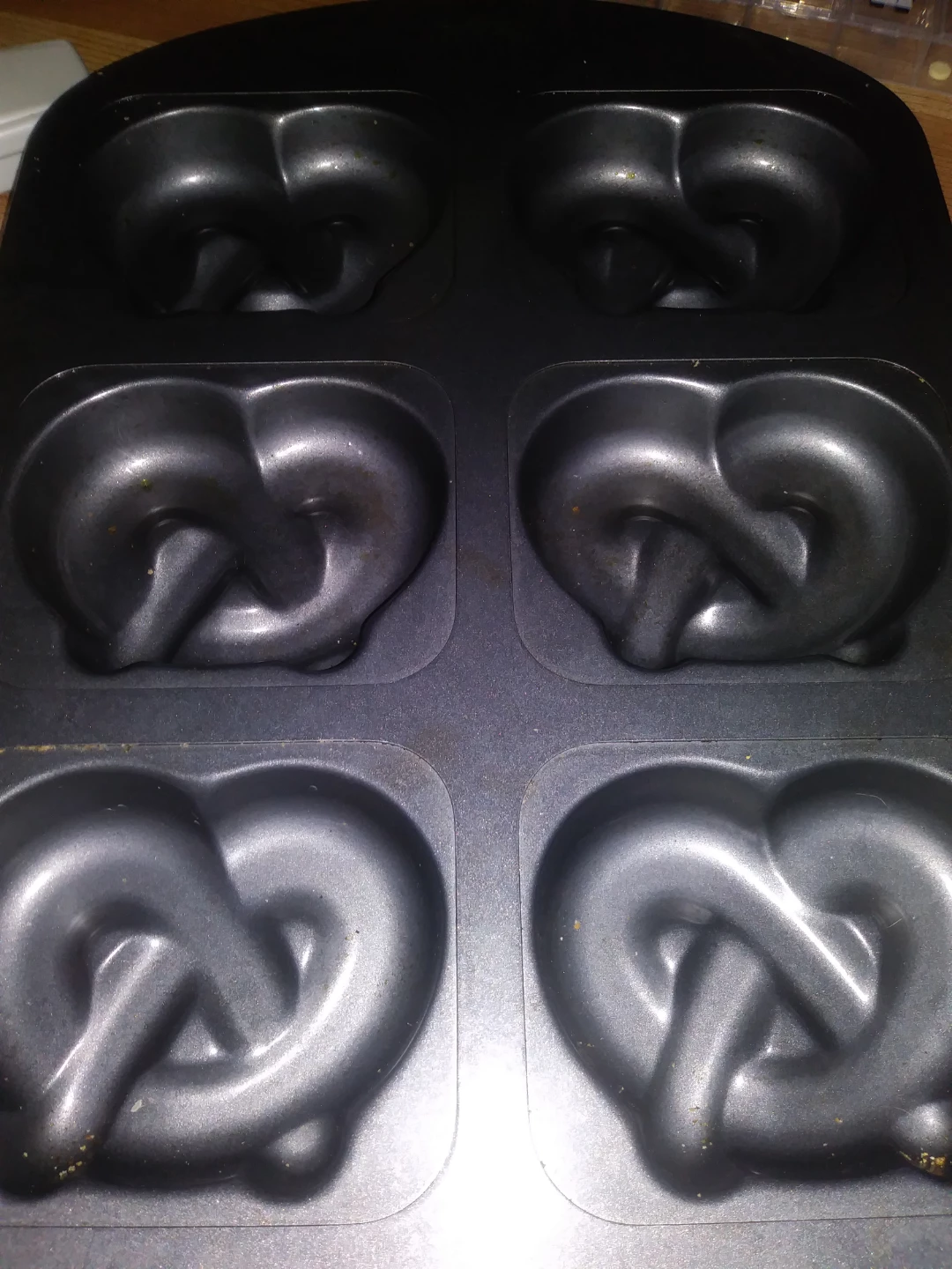 Pretzel Baking Pan
