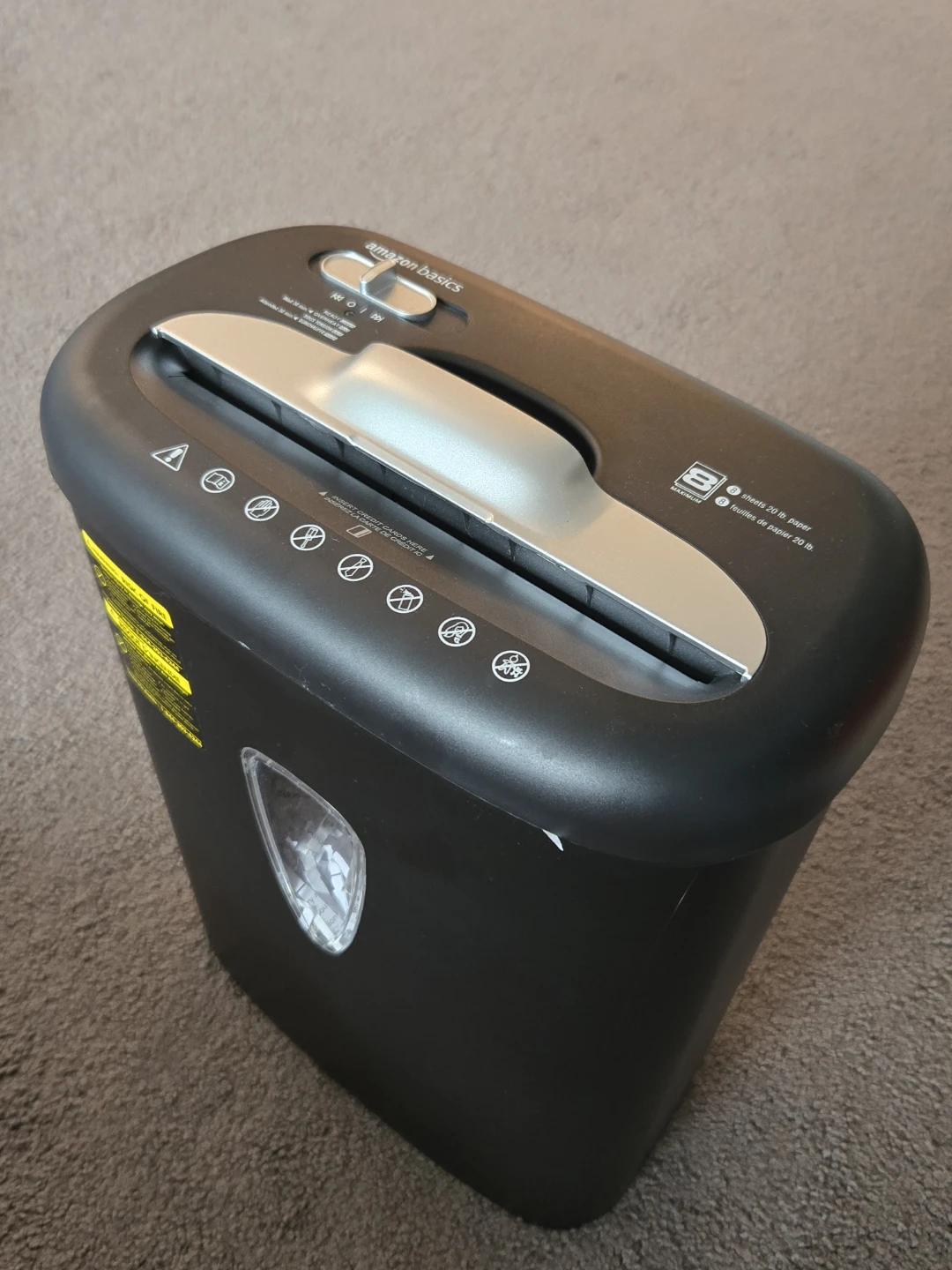 Amazon Basics Paper Shredder