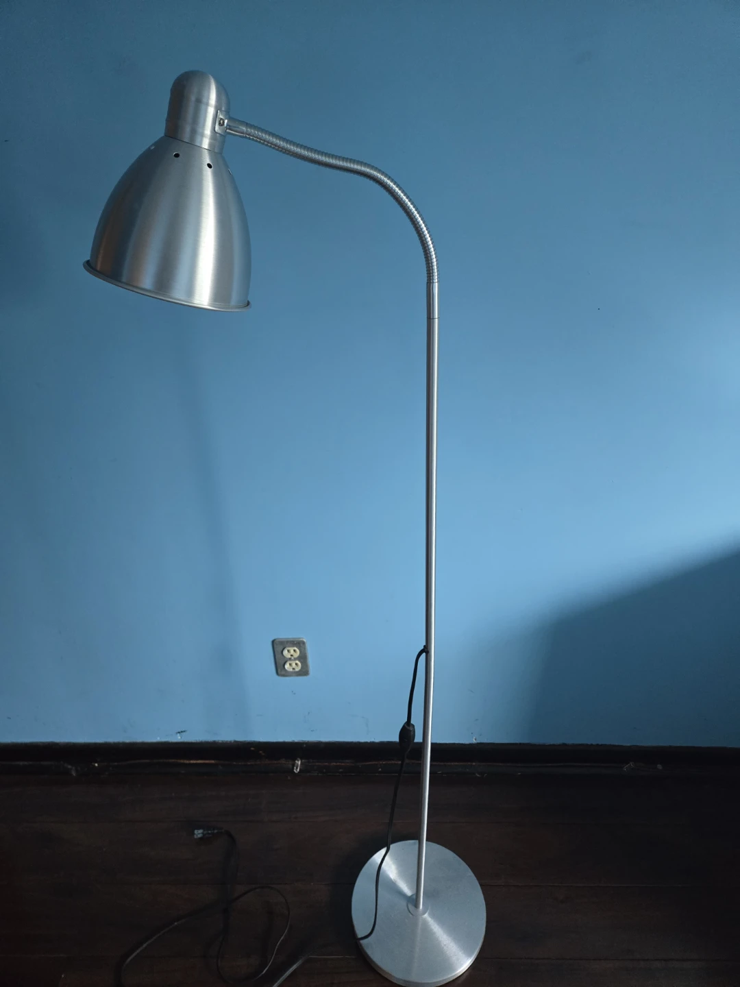 Adjustable Floor Lamp - photo 2