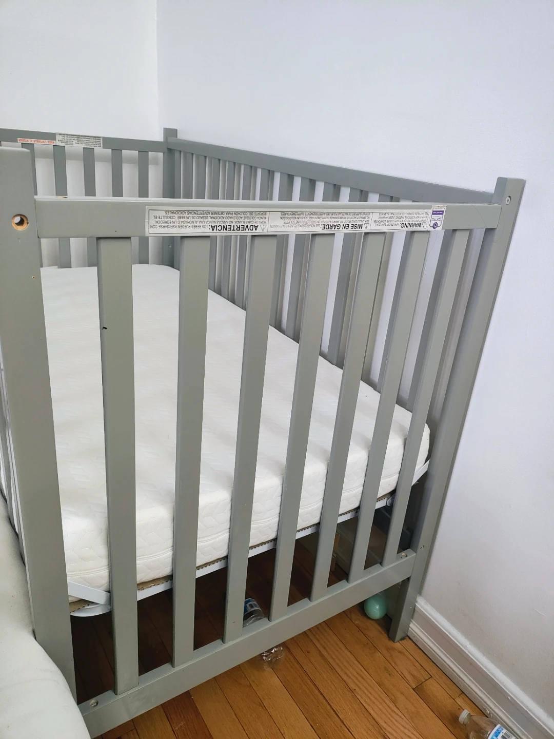 Crib - photo 2