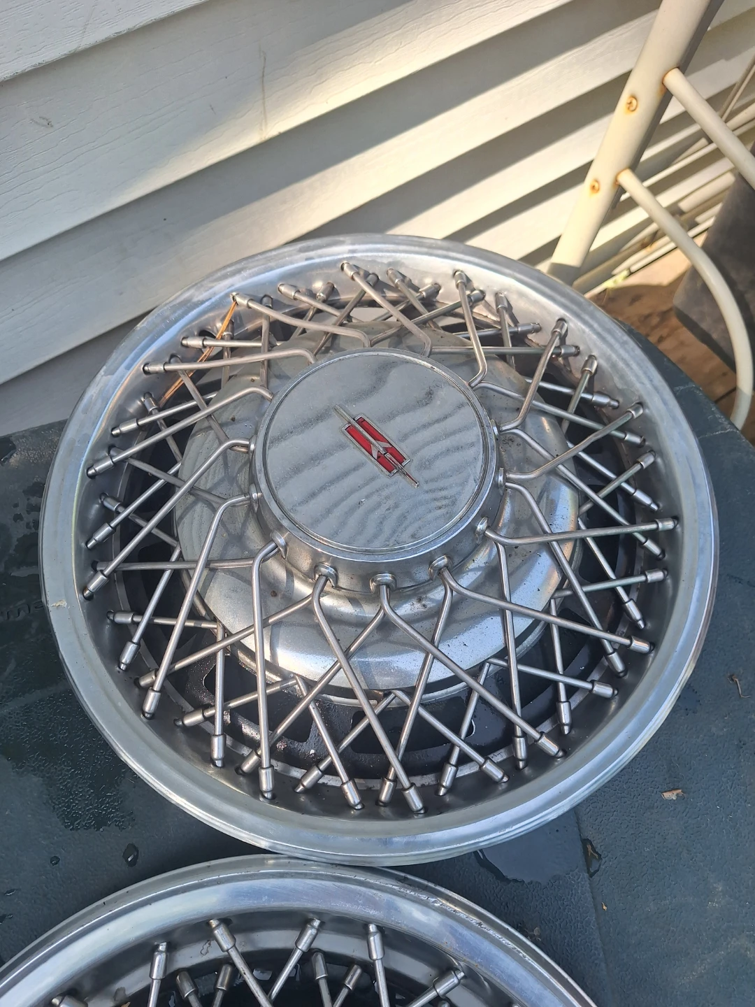 Oldsmobile Hubcaps (Set of 4) - photo 4