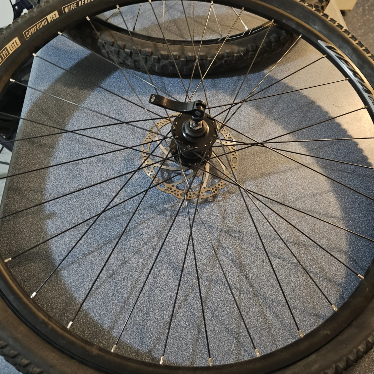 27.5 inch Mountain Bike Wheels with Cassette and Disc Brakes