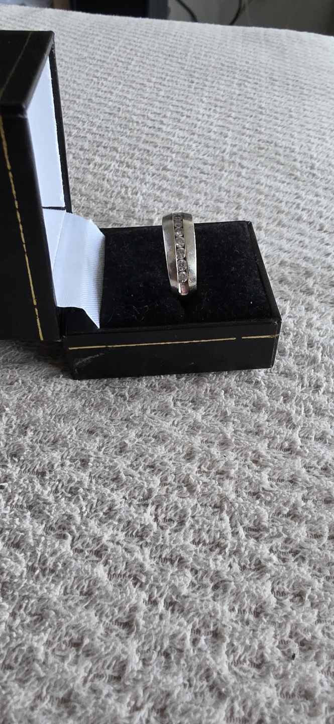 Men's diamond ring - photo 3