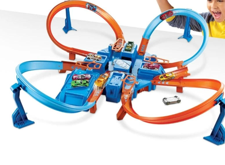 Hot Wheels Track Set - Intersections for Crashing