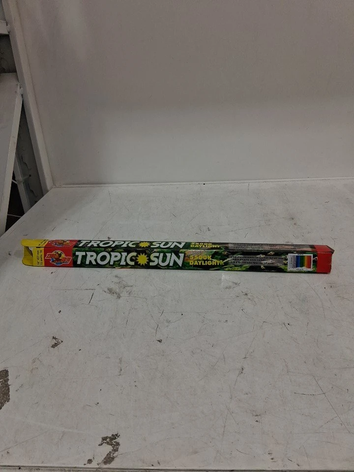 Zoo Med Tropic Sun 18" 15W 5500K Daylight Bulb - photo 2