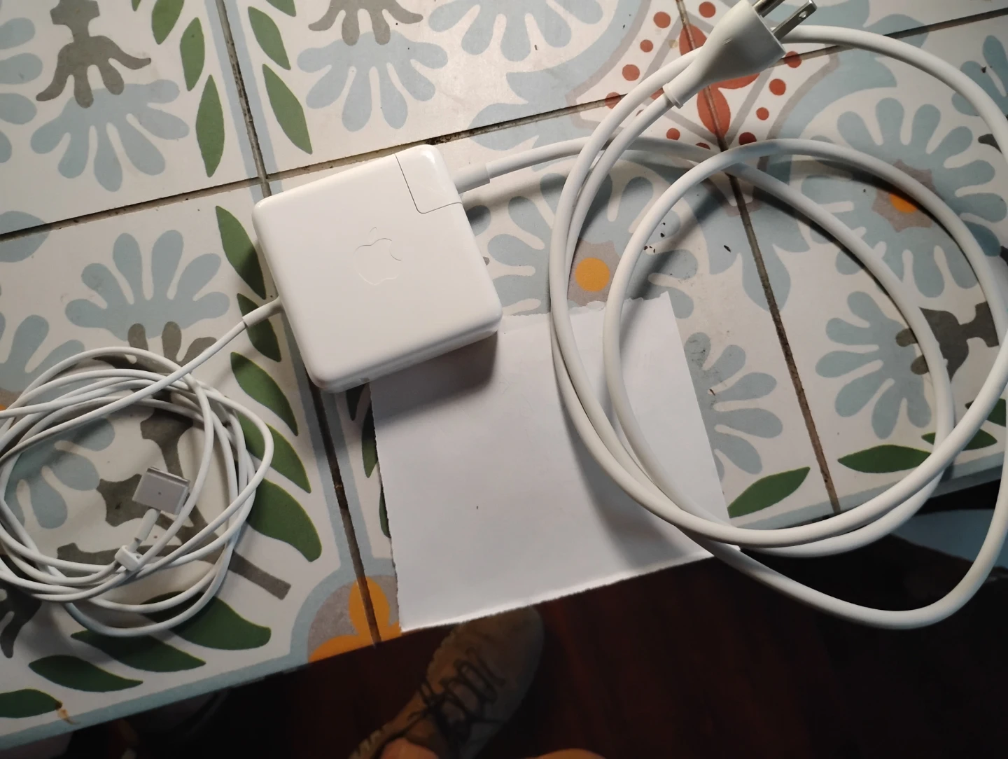 Apple 85W MagSafe 2 Power Adapter