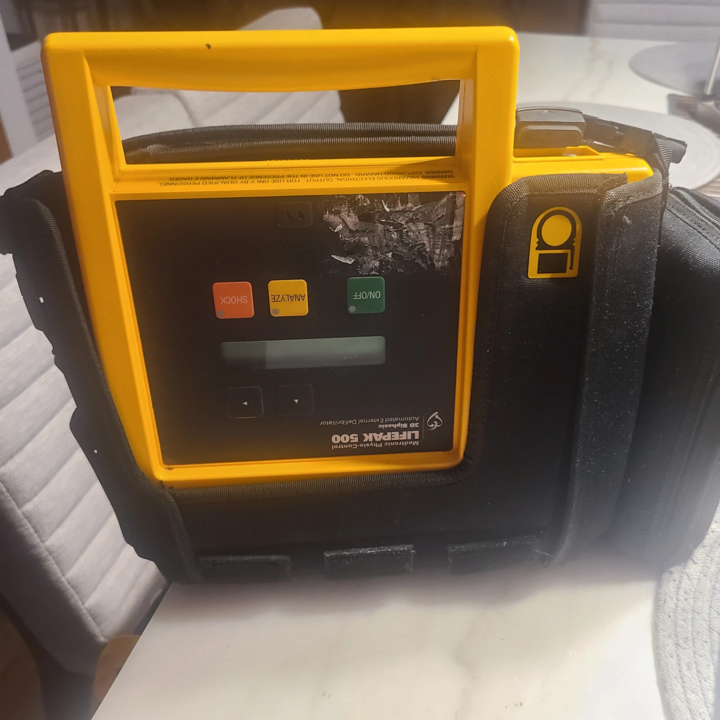 Physio-Control LIFEPAK 500 AED (Needs New Battery)