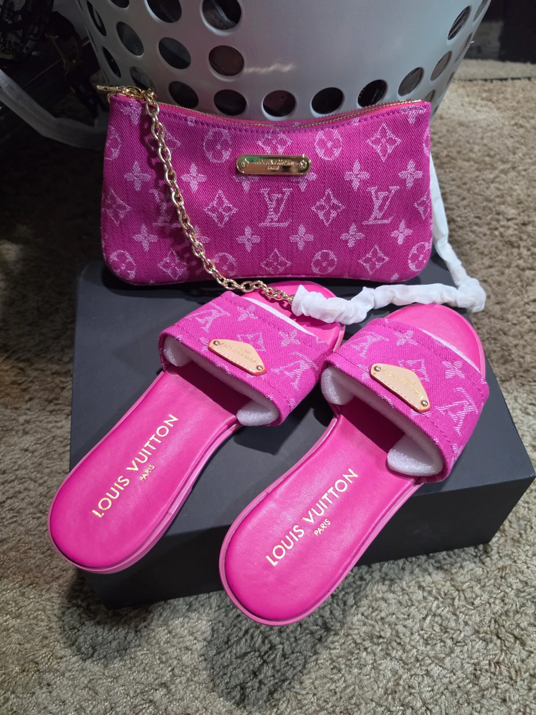 Louis Vuitton Pink Slides & Pouch Set