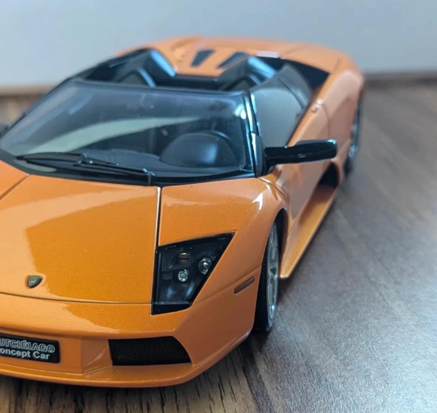 Lamborghini Murcielago concept car by AUTOart 1:18 scale