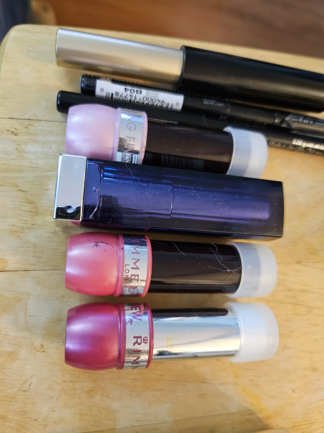 15$ Assorted Makeup Lot - Maybelline, Revlon, Rimmel - photo 3
