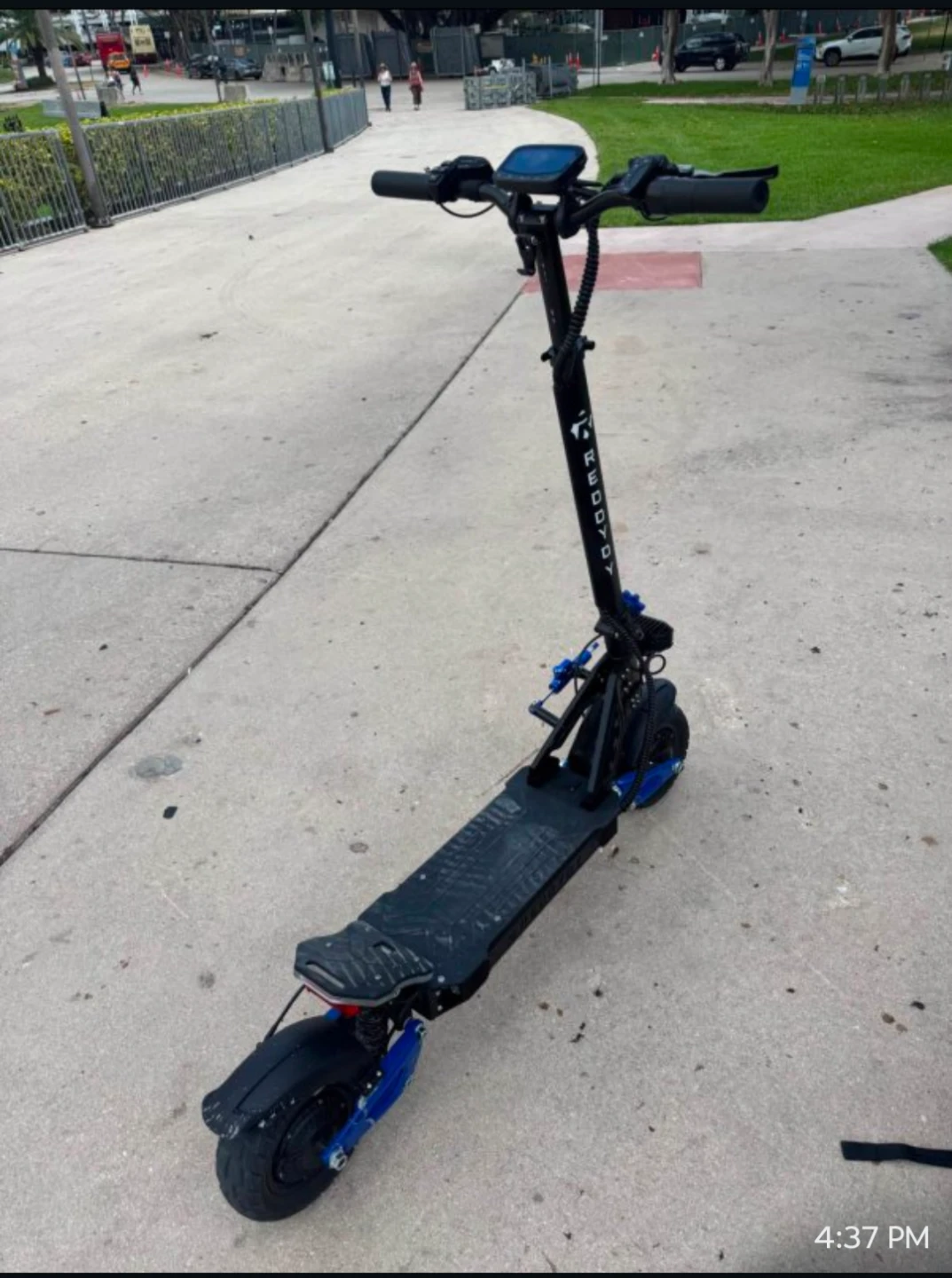 50MPH electric scooter 2024 - photo 4