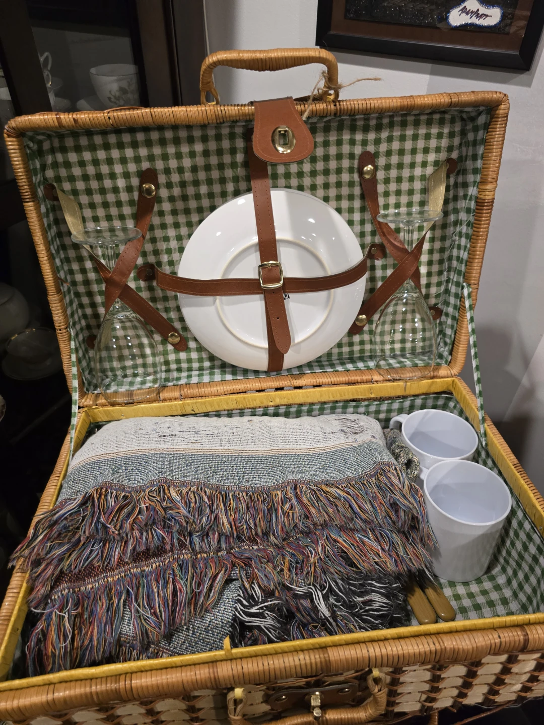 Wicker Picnic Basket Set - photo 3