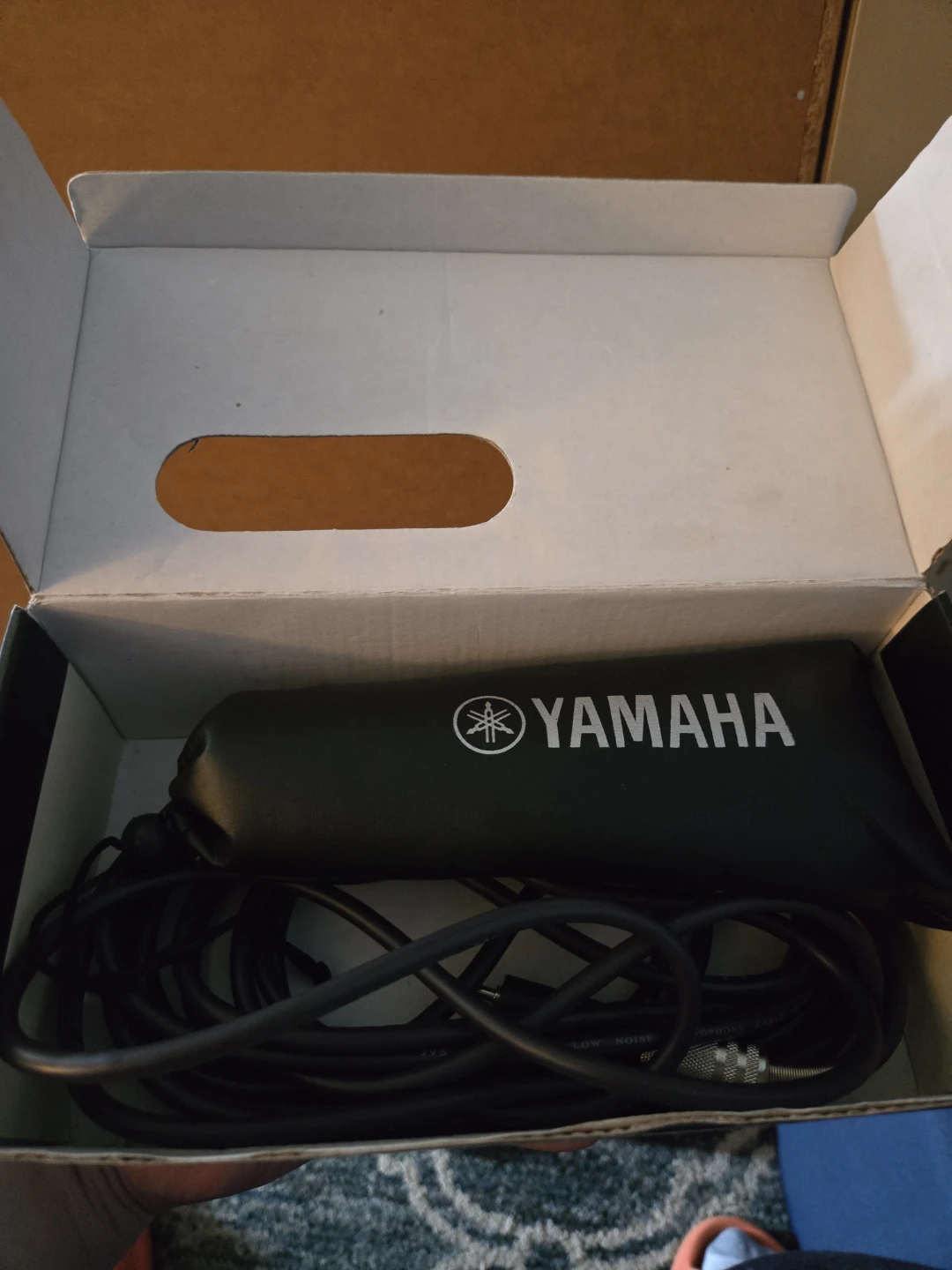 Yamaha DM 800 High-Fidelity Dynamic Microphone - photo 2