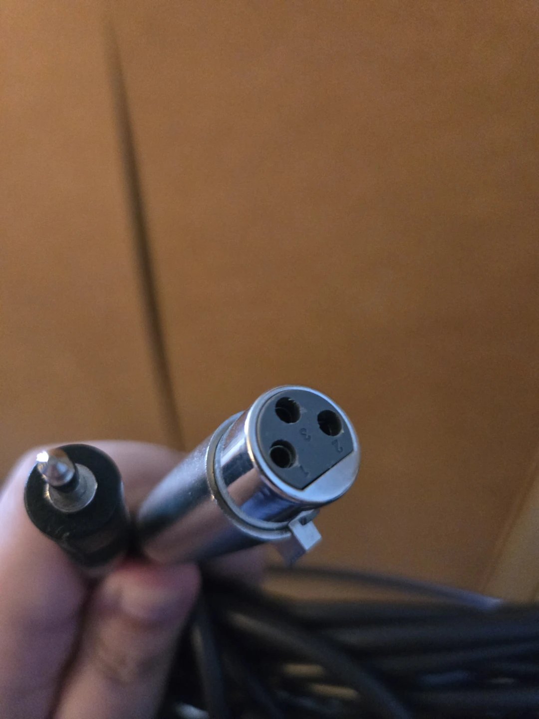 Yamaha DM 800 High-Fidelity Dynamic Microphone - photo 4