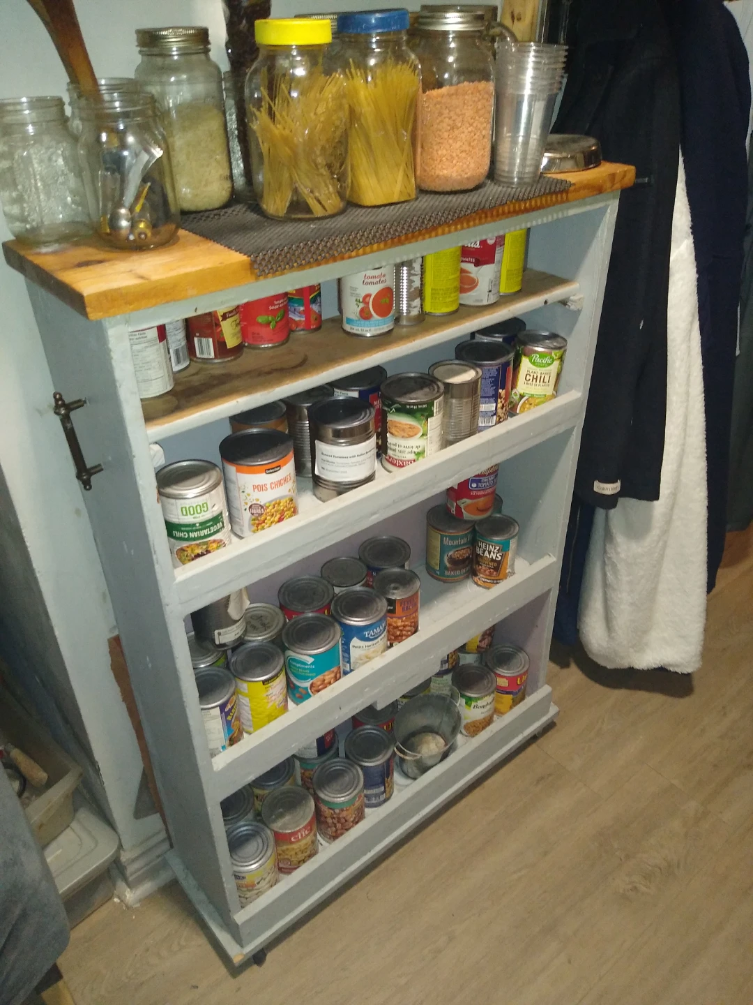 Handmade one of a kind vintage space-saving can cart - photo 2