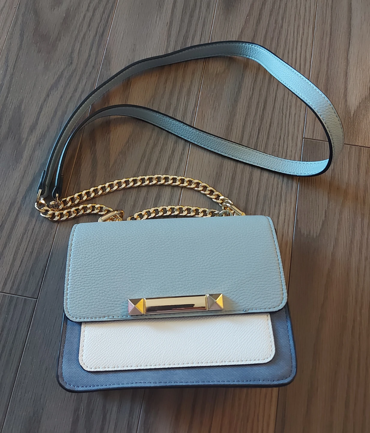 Light Blue and White Shoulder Bag with Gold Chain