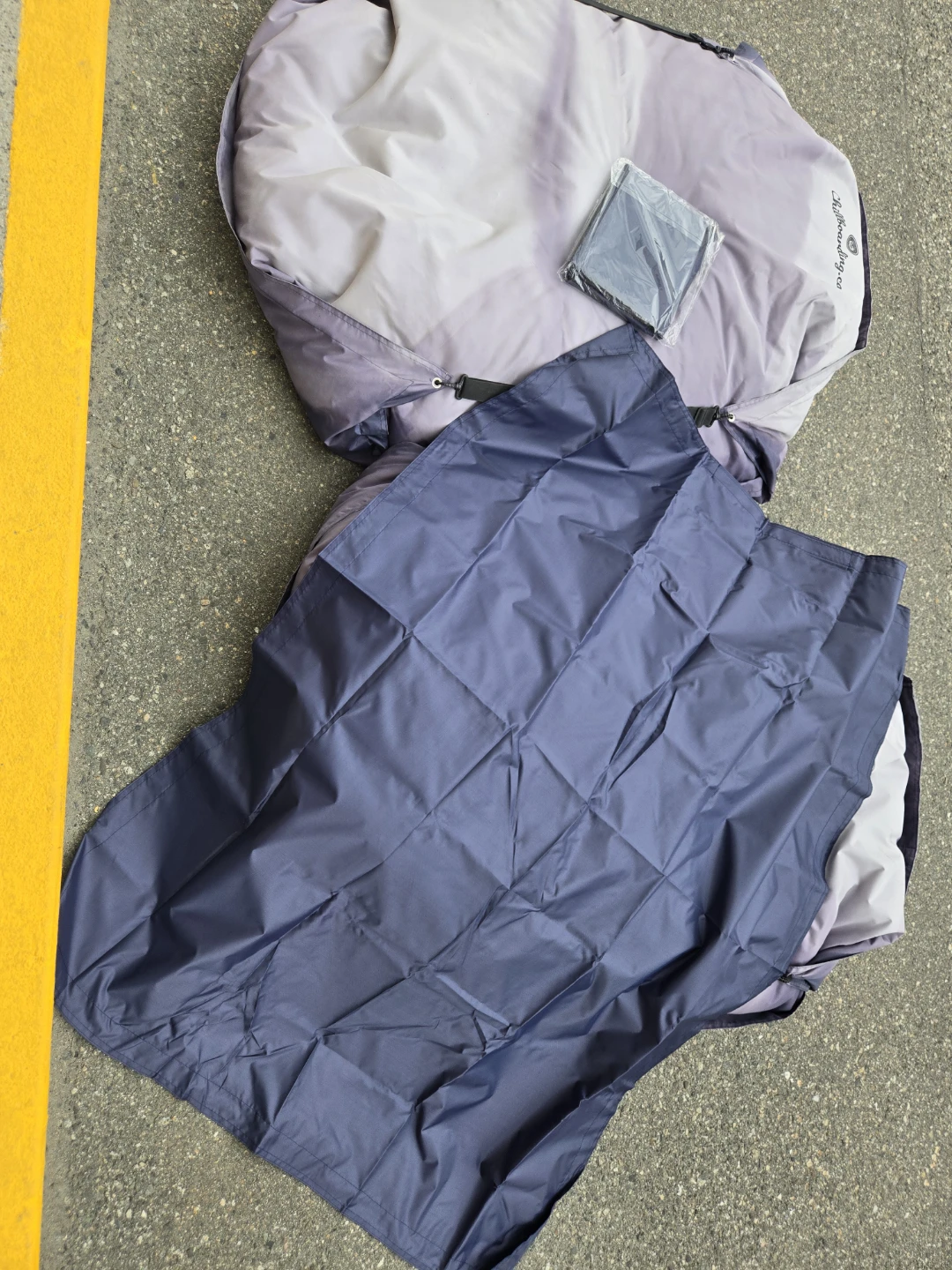 4 Floating beanbag loungers - photo 4