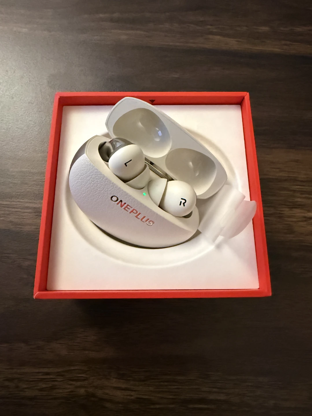 OnePlus Buds Pro 3