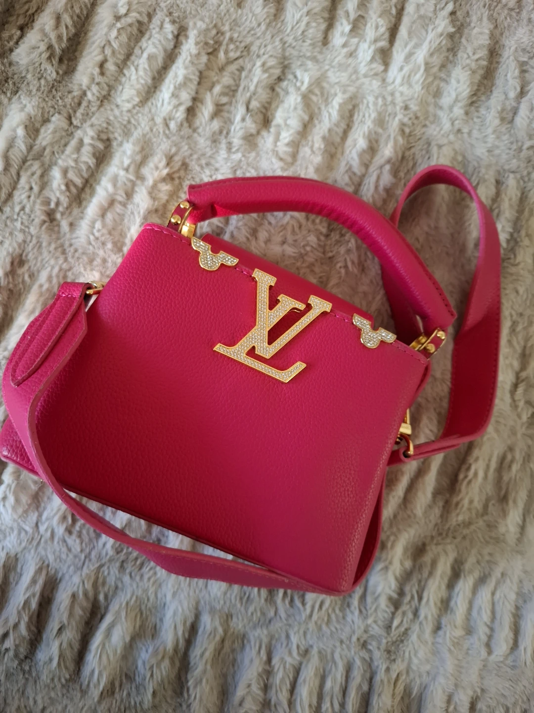 Louis Vuitton Pink Crossbody Bag - photo 3