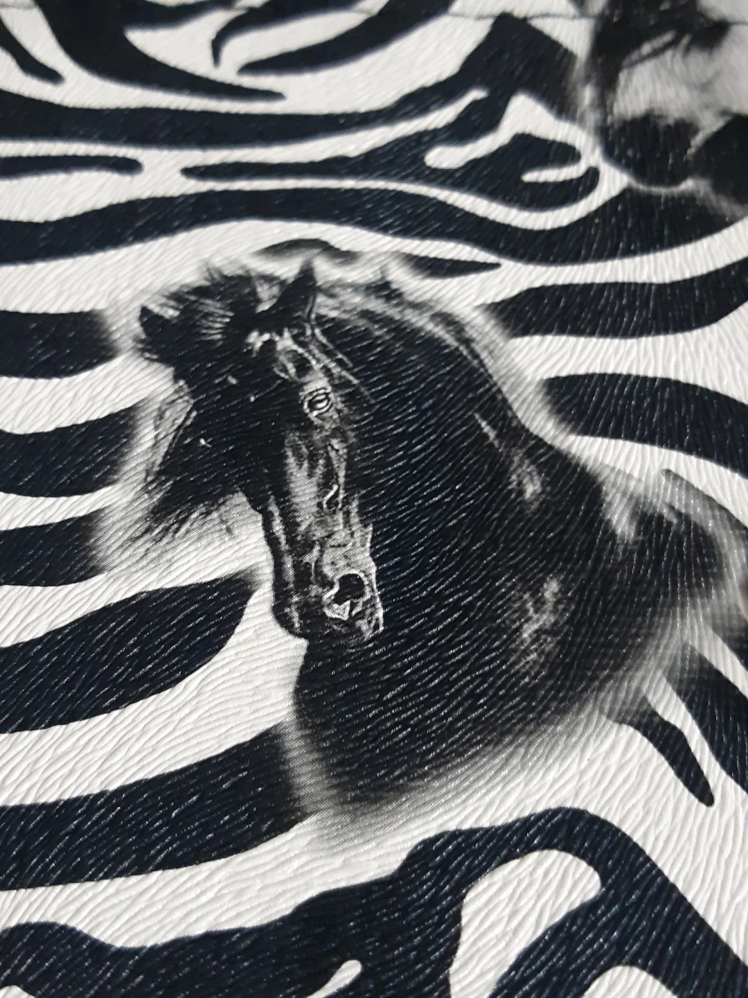 Vavoom Zebra and Horse Print Shoulder Bag - photo 5