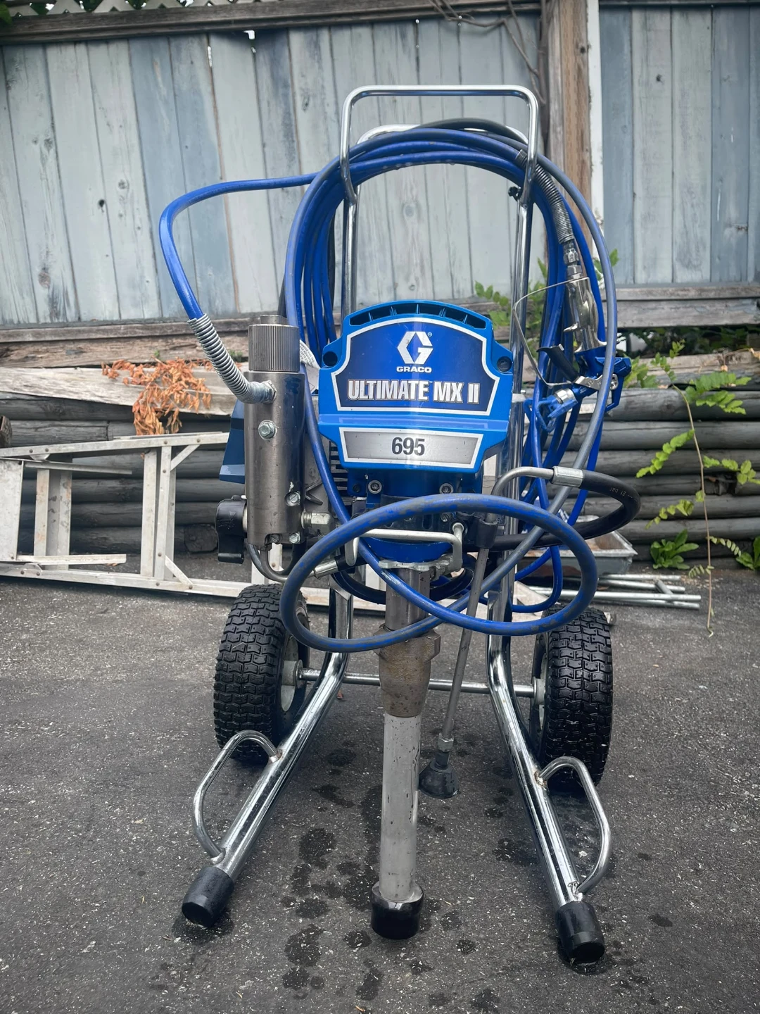 Graco Ultimate MX II 695 Airless Sprayer - photo 2