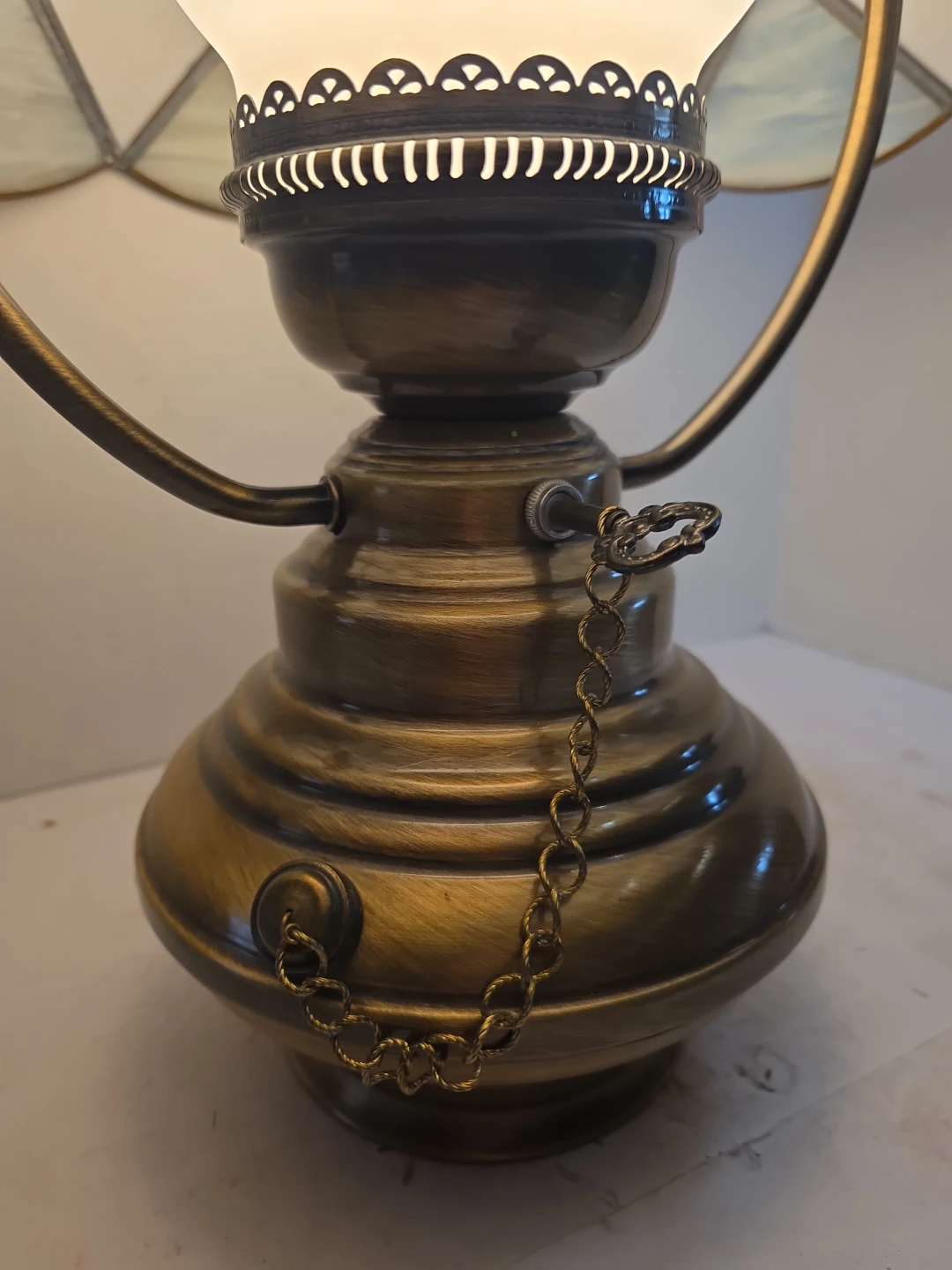 Vintage Stained Glass Hanging Lamp - photo 3