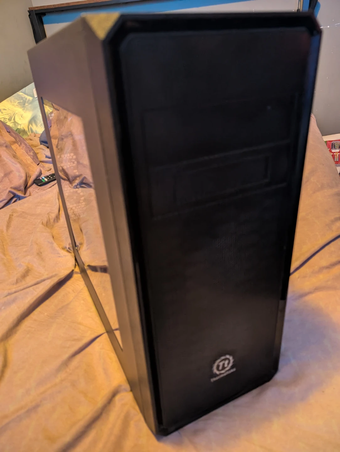 Custom Built Thermaltake ATX Mid Tower Gaming PC - photo 2