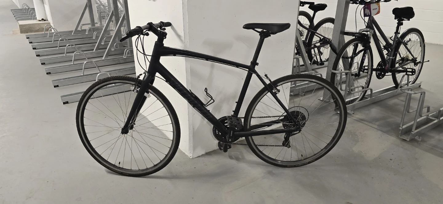 Specialized Sirrus Hybrid Bike